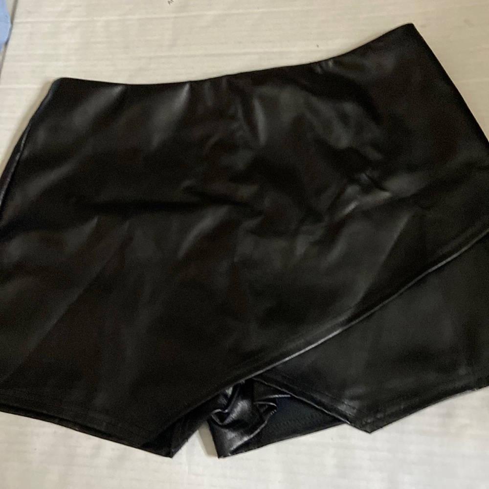 American Threads faux skort